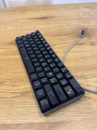 Teclado Dierya DK61 60% Switch Brown RGB