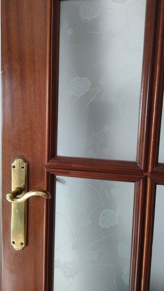 Puertas de madera maciza