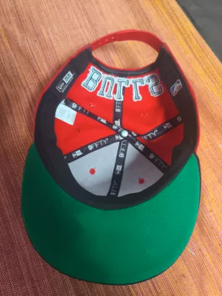 Gorra New Era 9FIFTY Bulls Snapback Roja y Negra