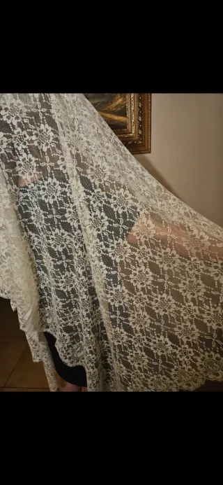 Mantilla Madrina Grande 240x120cm + Broche