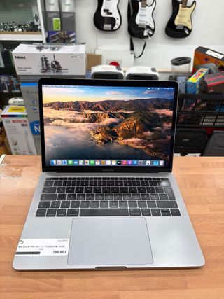 MacBook Pro 2017 13” i5 8GB RAM 128GB SSD