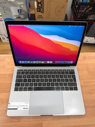 MacBook Pro 2017 13” i5 8GB RAM 128GB SSD