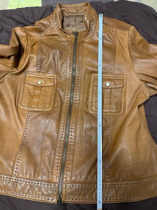 chaqueta de cuero de Betty Barclay