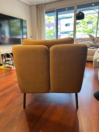 Sillón Beige Tapizado