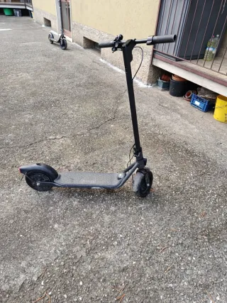 Ninebot F2 Plus Monopattino Elettrico