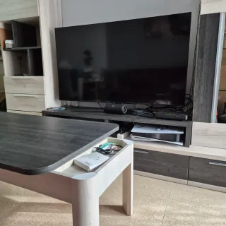 Mueble de salón completo y mesas a juego