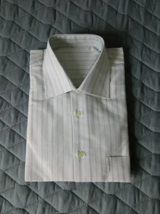 Camisa blanca de raya Talla 41 Nueva, sin estrenar