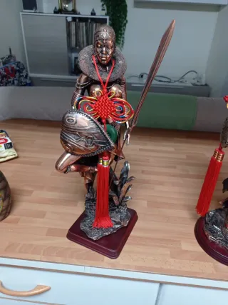 2 Figuras Bronce Guerreros