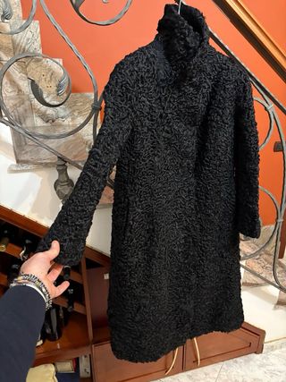Cappotto donna Astrakan in lana di agnello vintage