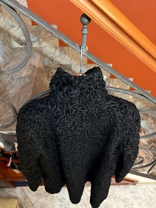 Cappotto donna Astrakan in lana di agnello vintage