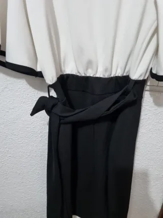 Vestido blanco y negro Quiz