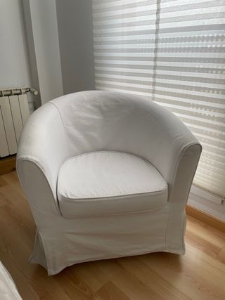 Sillón Ikea blanco tela