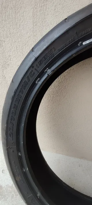 Rueda Moto Bridgestone Battlax 016pro 120/70-17