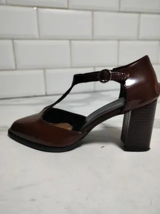 Zapatos de vestir tacón marrón