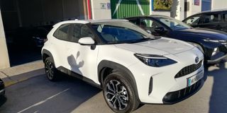 Toyota Yaris Cross 2023 ETIQUETA ECO