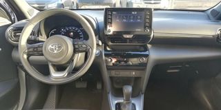 Toyota Yaris Cross 2023 ETIQUETA ECO