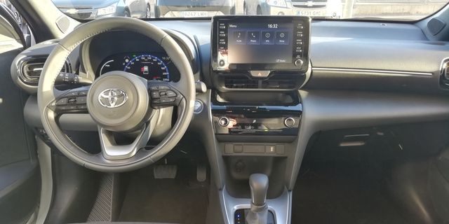 Toyota Yaris Cross 2023 ETIQUETA ECO