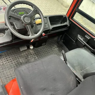 Tractor eléctrico arrastre Linde P 250