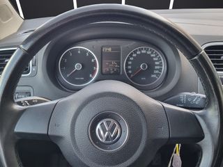 VOLKSWAGEN Polo 1.4 DSG Advance