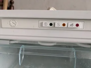 Congelador Siemens empotrable