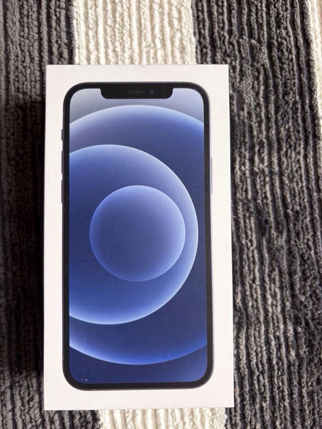 iPhone 12 64GB Negro