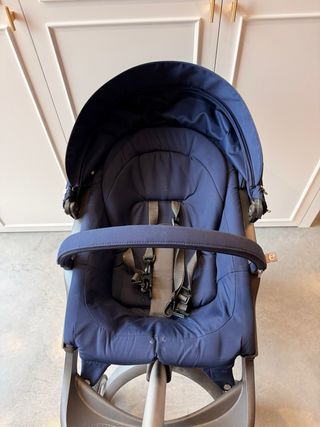 Passeggino Stokke Xplory blu navy