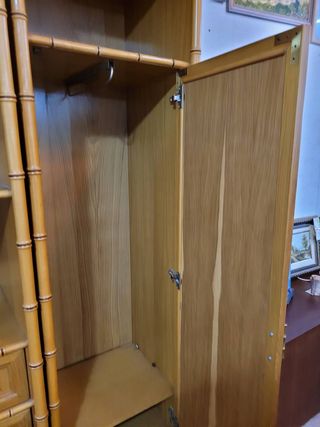 ARMARIO ESTILO BAMBÚ