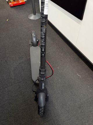 Patinete Eléctrico Negro