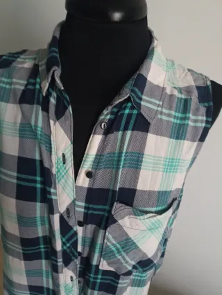 Camisa a cuadros sin mangas