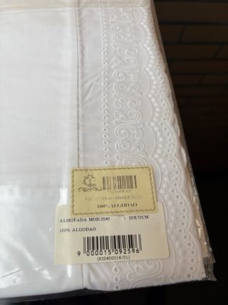 Juego sábanas con almohadones 135cm aravesco