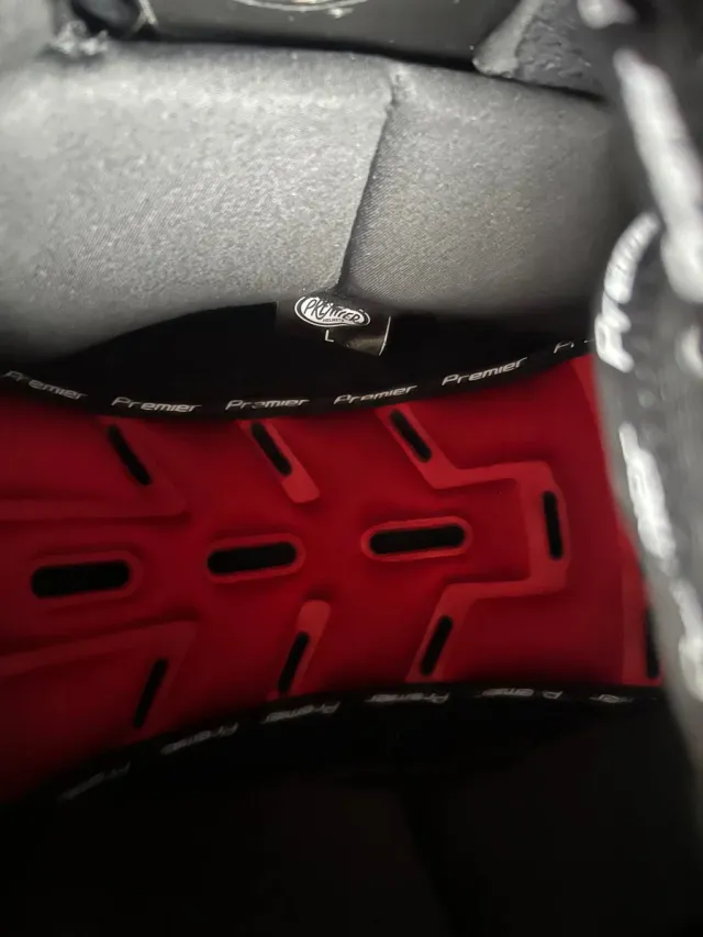 Casco Premier Carbono