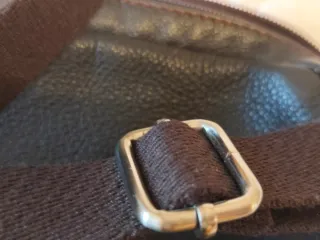 Bolso hombre polipiel marrón