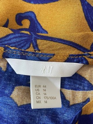 Vestido H&M floral sin mangas talla 44