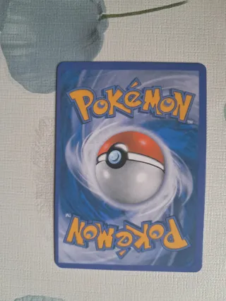 Carta Pokémon Sylveon VMAX 212/203