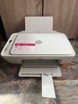 Stampante HP DeskJet 2620 scanner + cartucce piene