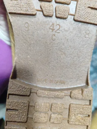 Zapatos Chiruca Beige/Marrón