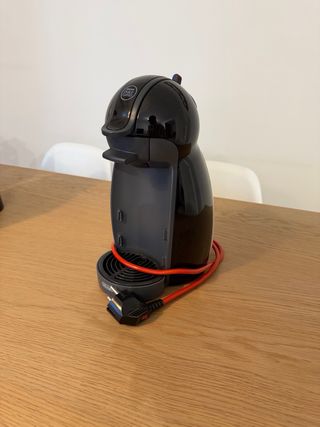 Cafetera Dolce Gusto Negra