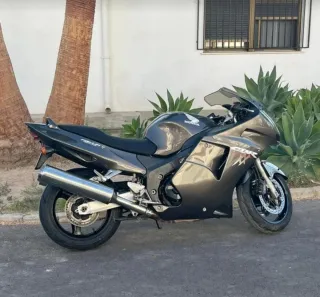 Honda CBR 1100 XX
