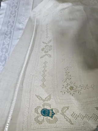 Completo letto matrimoniale lino ricamato a mano