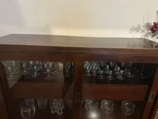 Vitrina madera maciza