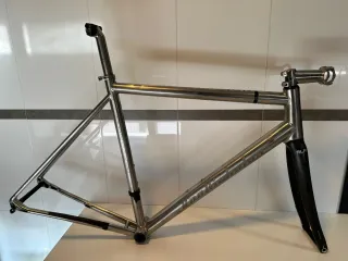 Cuadro Titanio disco Van Nicholas Skeiron M o 54