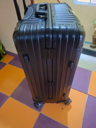 Maleta Rimowa Aluminio Negra