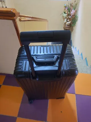 Maleta Rimowa Aluminio Negra
