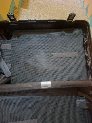 Maleta Rimowa Aluminio Negra