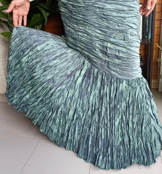 Vestido fiesta verde tornasol