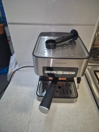 Cafetera Cecotec Espresso 20 Matic