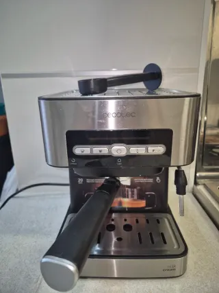 Cafetera Cecotec Espresso 20 Matic