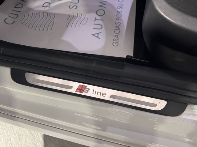 Audi A1 Adrenalin 1.0 TFSI 70kW (95CV) Sportback