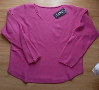 Jersey Fucsia Cuello Pico Talla Única