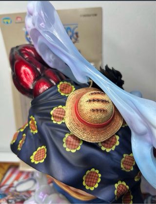 Figura Luffy Gear 4 One Piece